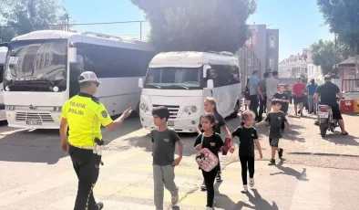 Mersin’de Okul Çevresinde Polis Denetimi